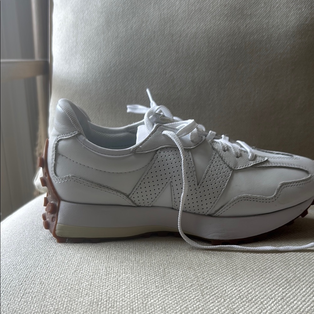Women’s White Sneakers